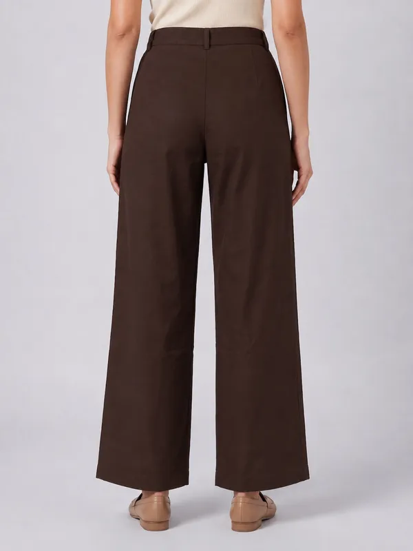 Signature_Cotton_Duck_Mid-rise_Trousers-_Non-Transparent_Office_Pants_with_Deep_Pockets