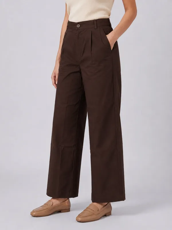 Signature_Cotton_Duck_Mid-rise_Trousers-_Non-Transparent_Office_Pants_with_Deep_Pockets