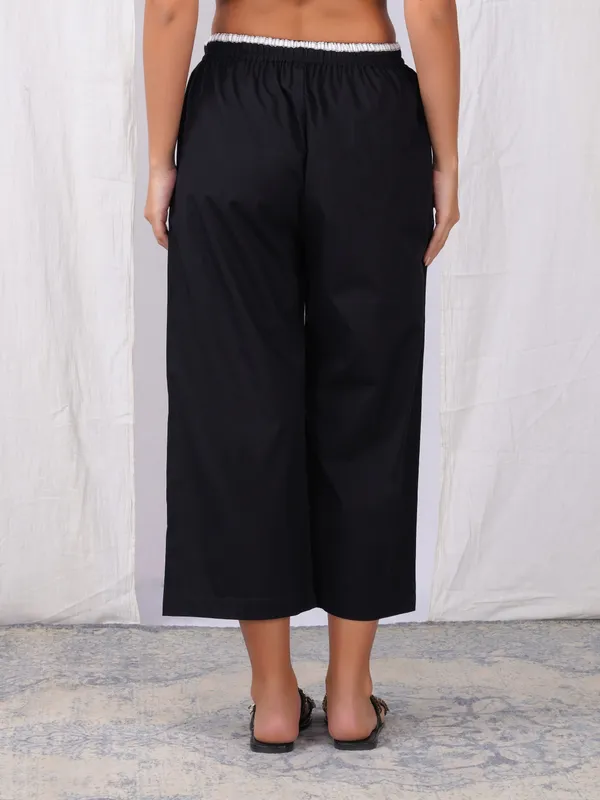 Cotton_Cropped_Culottes_with_Printed_Waistband