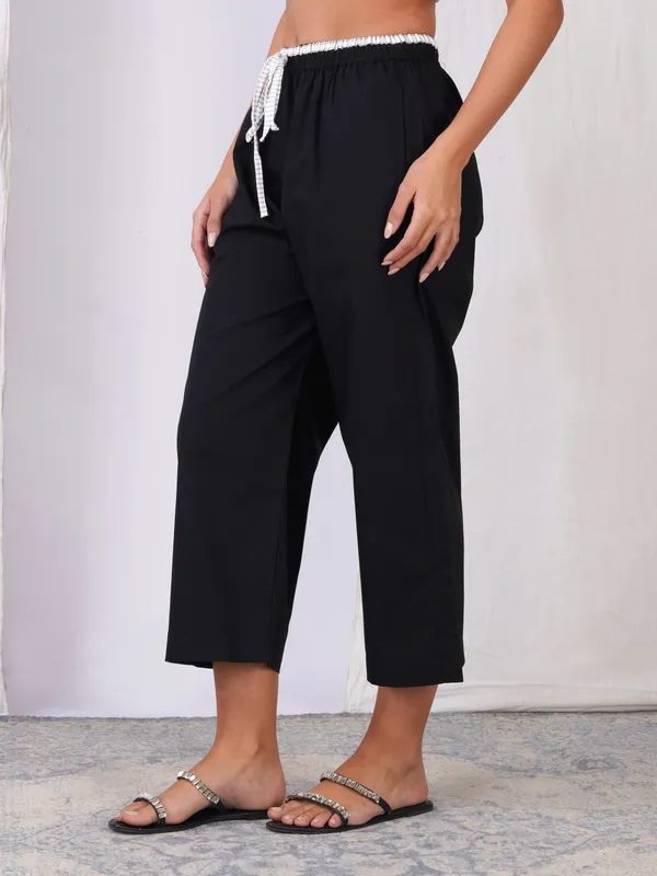 Cotton_Cropped_Culottes_with_Printed_Waistband