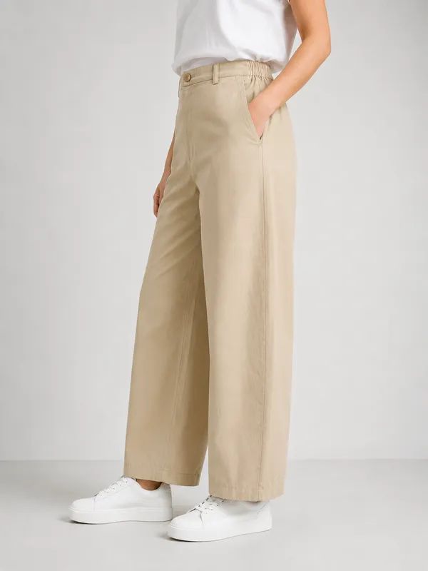 Light_Brown_High-Rise_Barrel_Office_Trousers