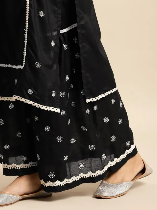 Black_Embroidered_Cotton_Kurta_with_Embroidered_Sharara-_Set_of_2_-_XXL