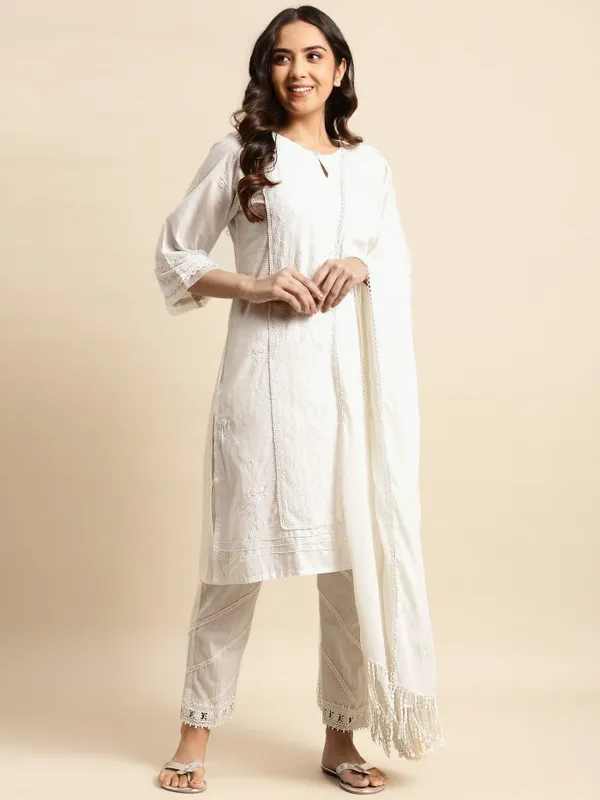 White_Embroidered_Cotton_Kurta_with_Lace_Pant_and_Embroidered_Dupatta_-_Set_of_3_-_XXL
