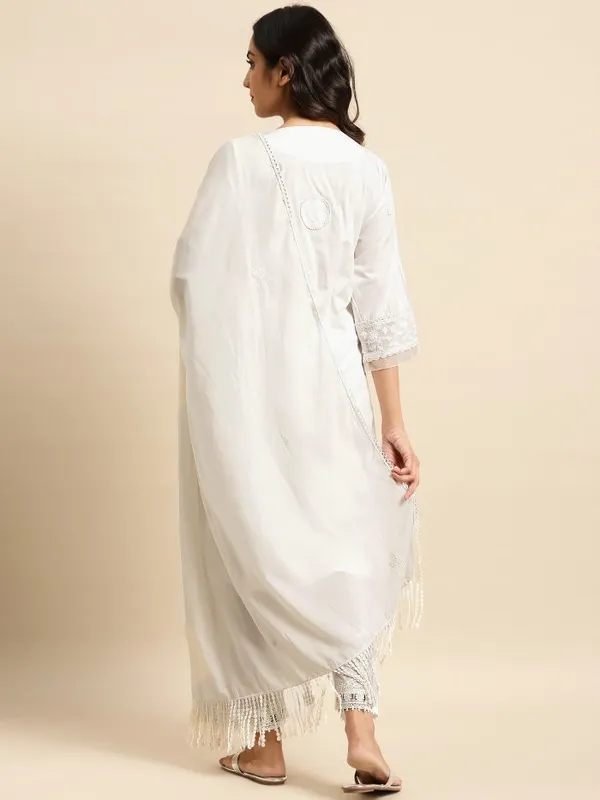 White_Embroidered_Cotton_Kurta_with_Lace_Pant_and_Embroidered_Dupatta_-_Set_of_3_-_XXL