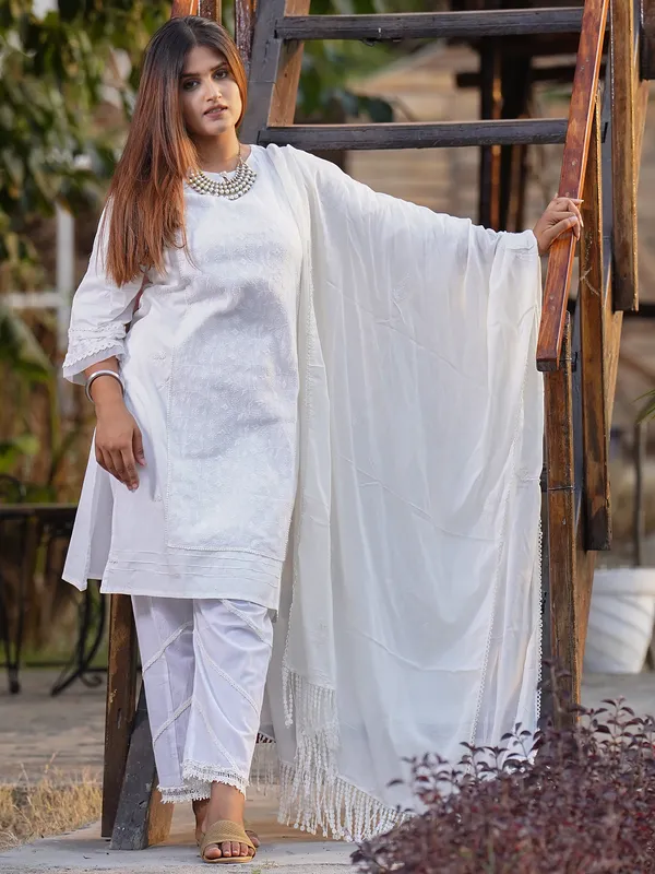 White_Embroidered_Cotton_Kurta_with_Lace_Pant_and_Embroidered_Dupatta_-_Set_of_3_-_XXL