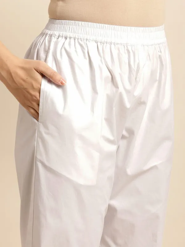 White_Embroidered_Organza_kurta_with_Inner_and_Lace_Pant_-_Set_of_2_-_XXL