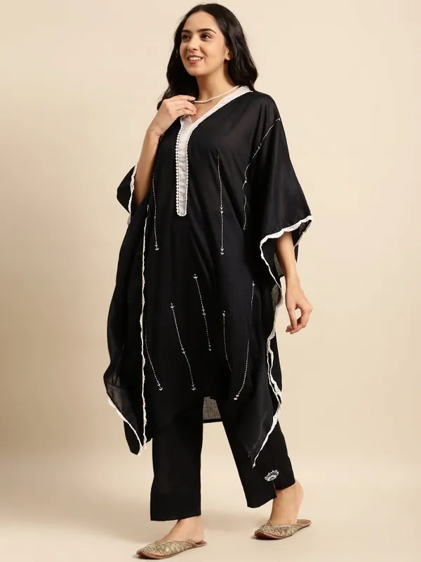 Black_Embroidered_Cotton_Kaftan_with_Embroidered_Pant_-_Set_of_2