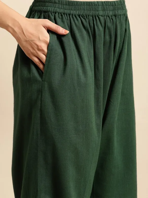 Royal_Green_Patch_Work_Embroidered_Cotton_Kurta_with_Embroidered_Pant_and_Dupatta_-_Set_of_3_-_XXL