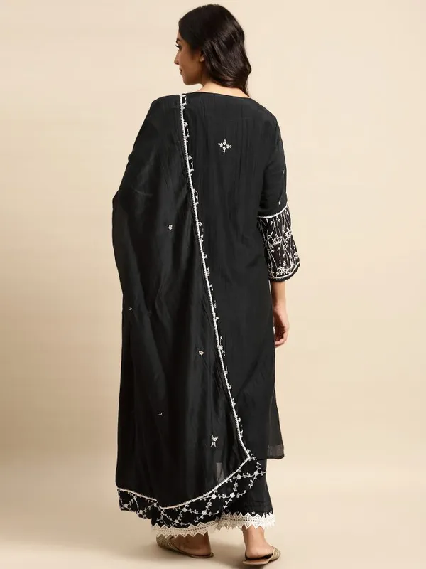 Black_Zari_Embroidered_Premium_Cotton_kurta_with_Embroidered_Pant_and_Dupatta_-_Set_of_3_-_XXL