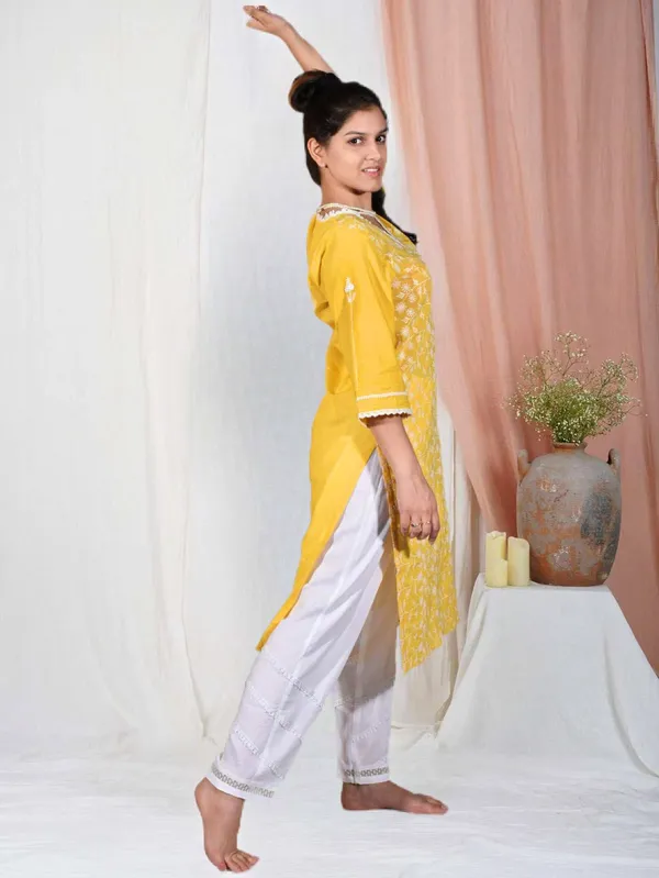 Yellow_Embroidered_Cotton_Kurta_with_Lace_Pant_-_Set_of_2_-_XXL