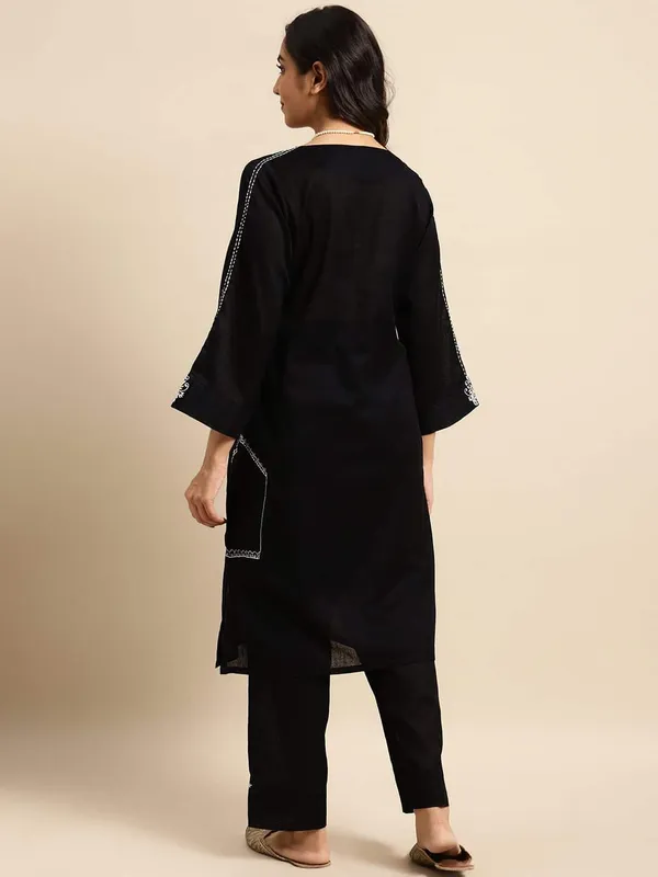 Black_Cage_Embroidered_Cotton_Kurta_-_XXL