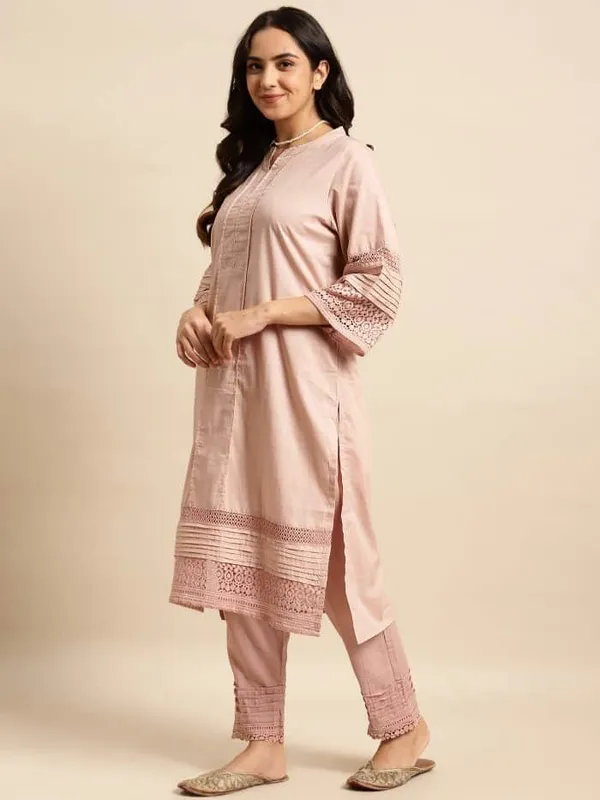 Gajri_Pleat_Only_Lace_Cotton_Kurta_with_Lace_Pant_-_Set_of_2_-_XXL