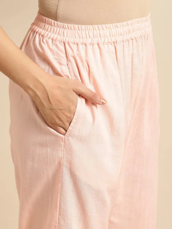 Peach_Lace_Scalloped_Cotton_Kurta_with_Lace_Pant_-_Set_of_2_-_XXL