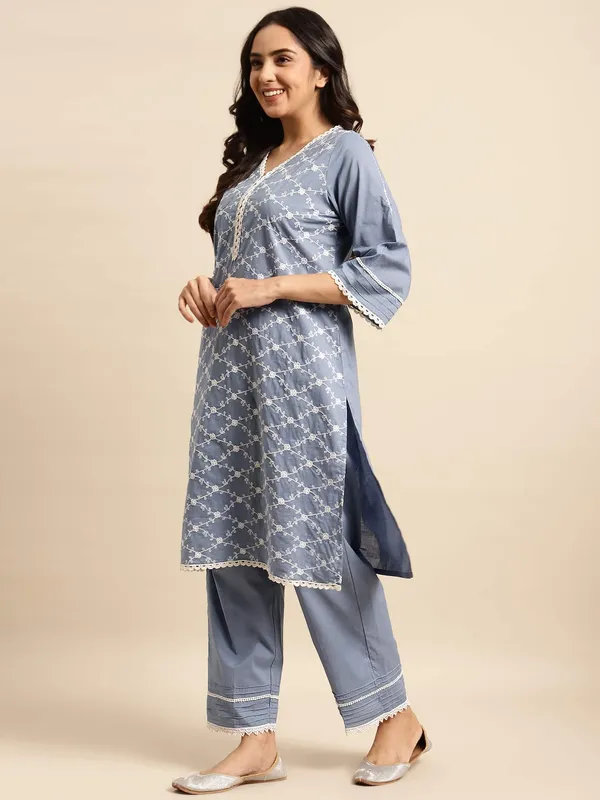 Grey_Blue_Embroidered_V_Neckline_Cotton_Kurta_with_Lace_Pant_-_Set_of_2_-_XXL