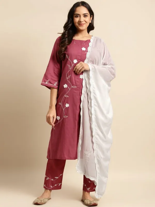 Maroon_3D_Patch_Work_Embroidered_Cotton_Kurta_with_Embroidered_Pant_-_Set_of_2_-_XXL