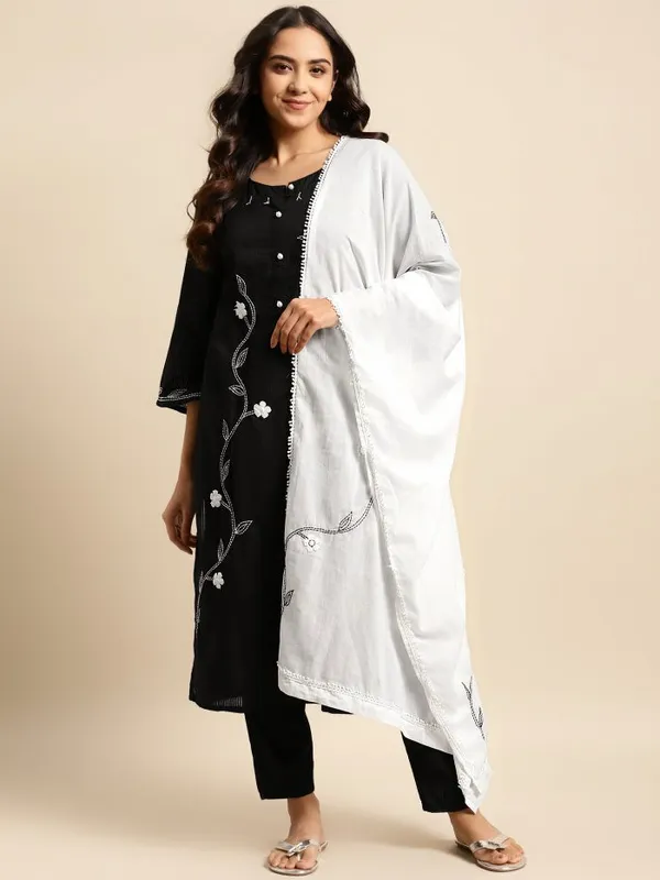 Black_3D_Patch_Work_Embroidered_Cotton_Kurta_with_Embroidered_Pant_and_Dupatta_-_Set_of_3_-_XXL
