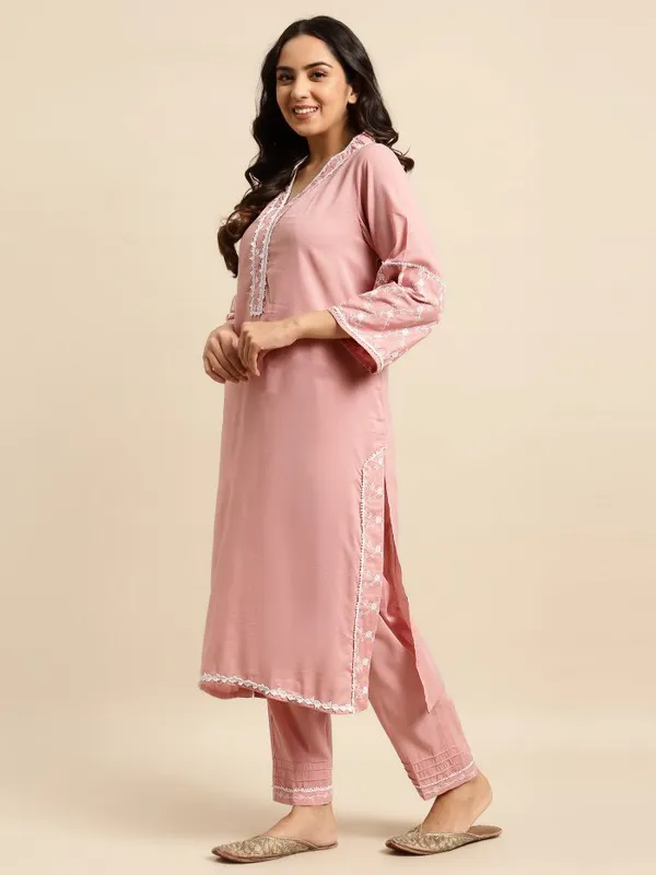 Salmon_Embroidered_Cotton_Kurta_with_Pintuck_Pant_and_Embroidered_Dupatta_-_Set_of_3_-_XXL