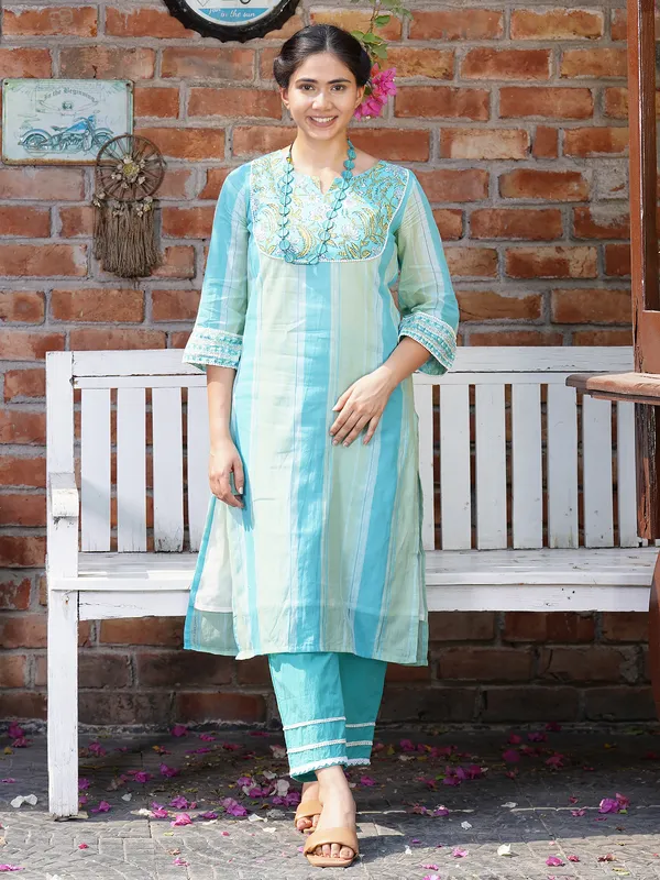 Blue_Green_Printed_Cotton_Kurta_Paired_With_Lace_Pant_-_Set_of_2_-_XXL