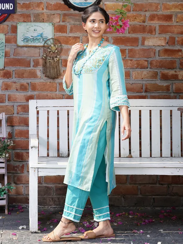 Blue_Green_Printed_Cotton_Kurta_Paired_With_Lace_Pant_-_Set_of_2_-_XXL