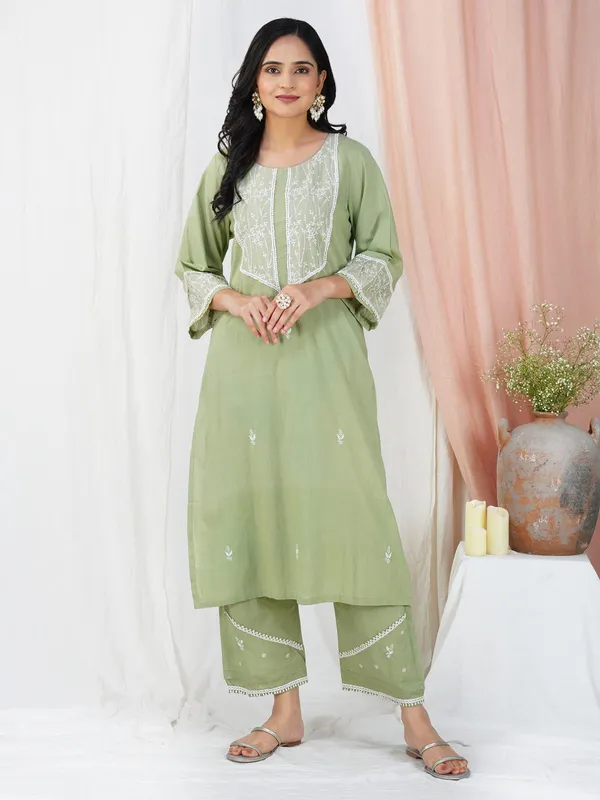 Olive_Green_Embroidered_Cotton_Kurta_-_XXL