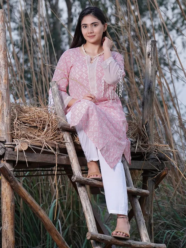 Pink_Printed_Cotton_Kurta_Paired_With_Cotton_Pant_-_Set_of_2_-_XXL