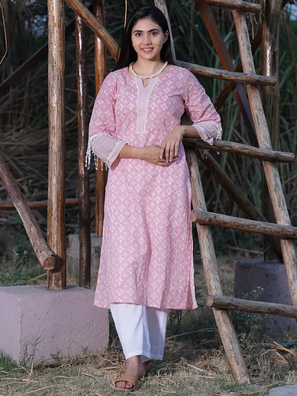 Pink_Printed_Cotton_Kurta_Paired_With_Cotton_Pant_-_Set_of_2_-_XXL