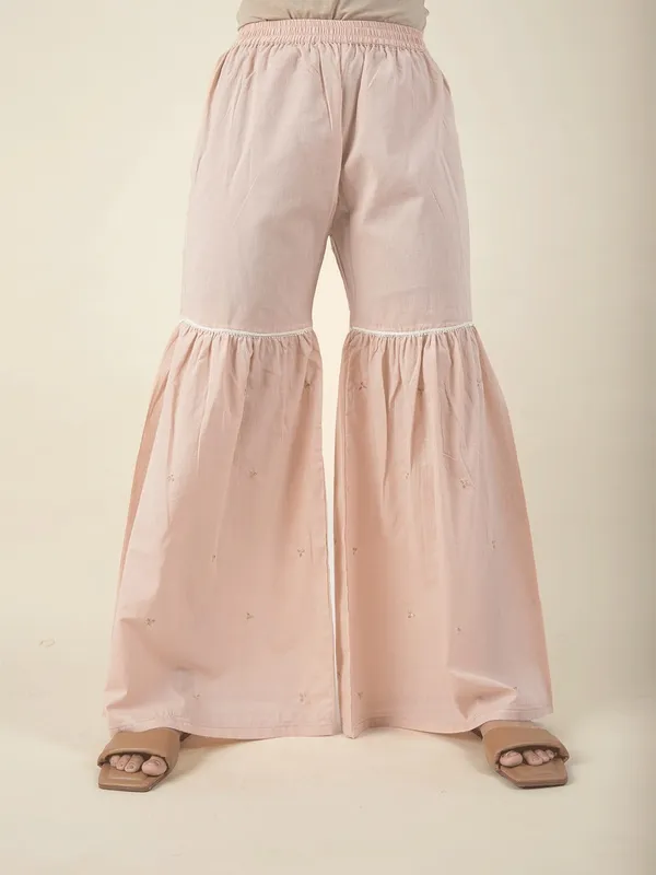 Gajri_Cotton_Embroidered_Peplum_Paired_With_Matching_Pants_-_XXL