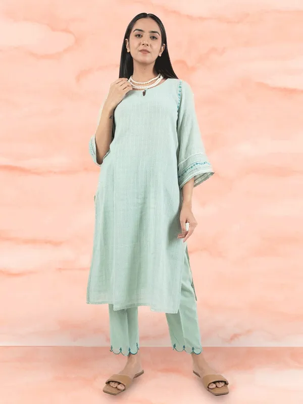 Green_Hand_Embroidered_Cotton_Kurta_Paired_With_Matching_Pant_-_XXL