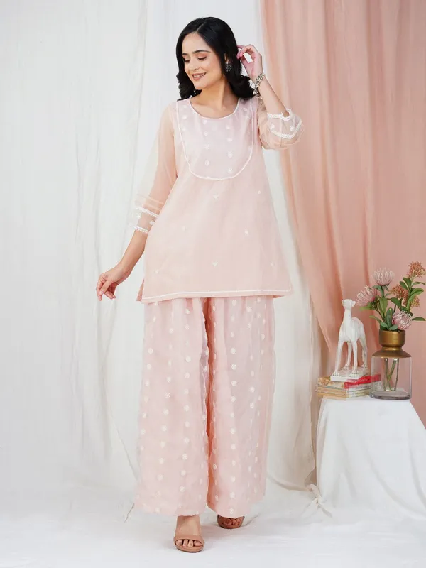Peach_Lace_Embroidered_Short_Organza_Kurta_paired_with_matching_Palazzo_-_XXL