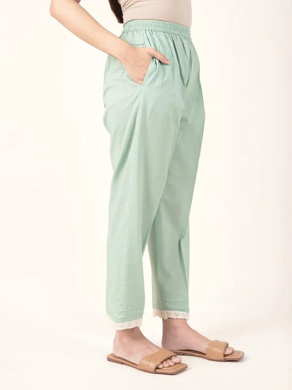Sea_Green_Embroidered_Cotton_Kurta_Paired_With_Matching_Pant_-_XXL