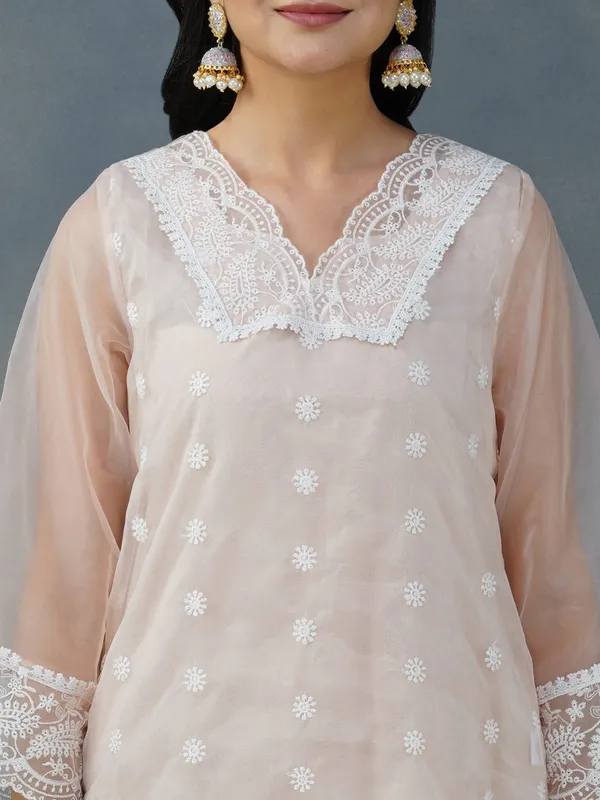 Peach_Embroidered_Organza_Kurta_Paired_With_Matching_Pants_-_XXL