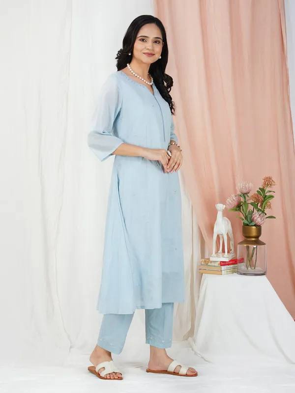 Sky_Blue_Embroidered_Cotton_Silk_Anarkali_Kurta_Paired_With_Matching_Pant_-_XXL
