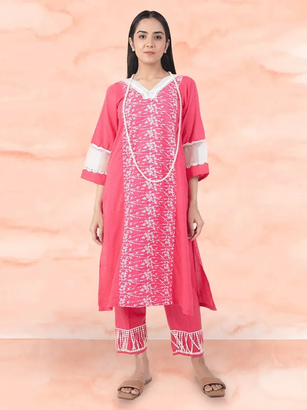 Pink_Cotton_Embroidered_Kurta_Paired_With_Matching_Pant_-_XXL