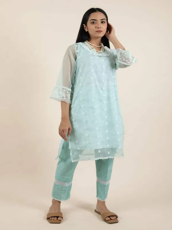 Sea_Green_Embroidered_Organza_Kurta_Paired_With_Matching_Pants_-_XXL