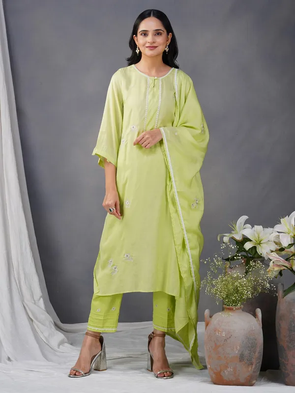 Lime_Green_Embroidered_Cotton_Silk_Kurta_With_Matching_Pant_And_Dupatta_-_XXL