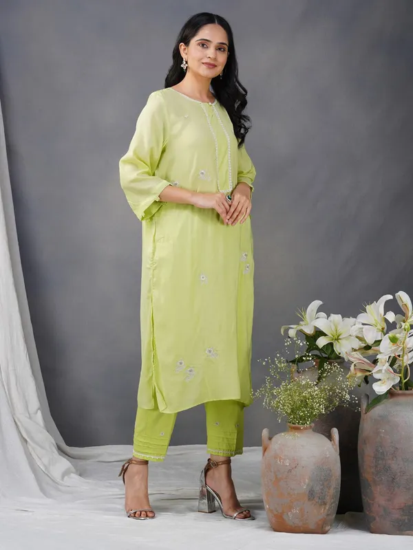 Lime_Green_Embroidered_Cotton_Silk_Kurta_With_Matching_Pant_And_Dupatta_-_XXL