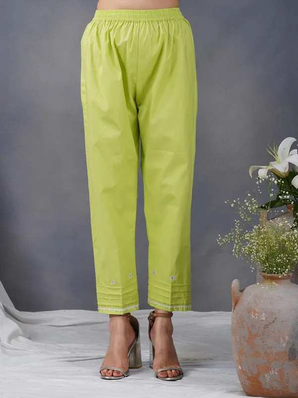 Lime_Green_Embroidered_Cotton_Silk_Kurta_With_Matching_Pant_And_Dupatta_-_XXL