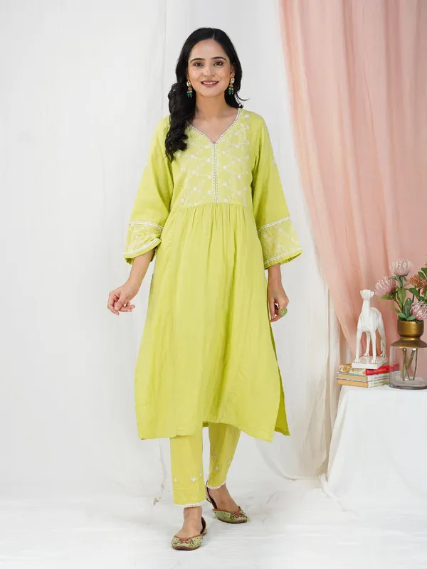 Lime_Green_Embroidered_Cotton_Kurta_Paired_With_Matching_Pant_-_XXL