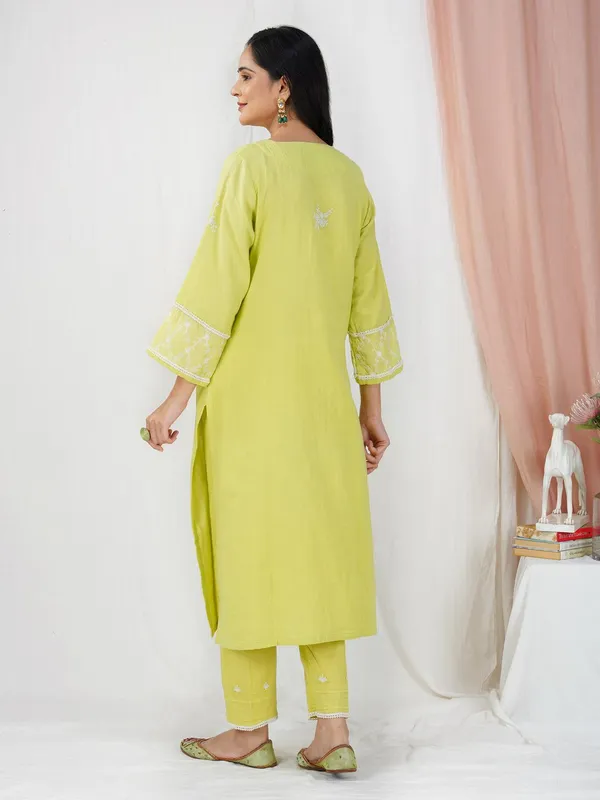 Lime_Green_Embroidered_Cotton_Kurta_Paired_With_Matching_Pant_-_XXL