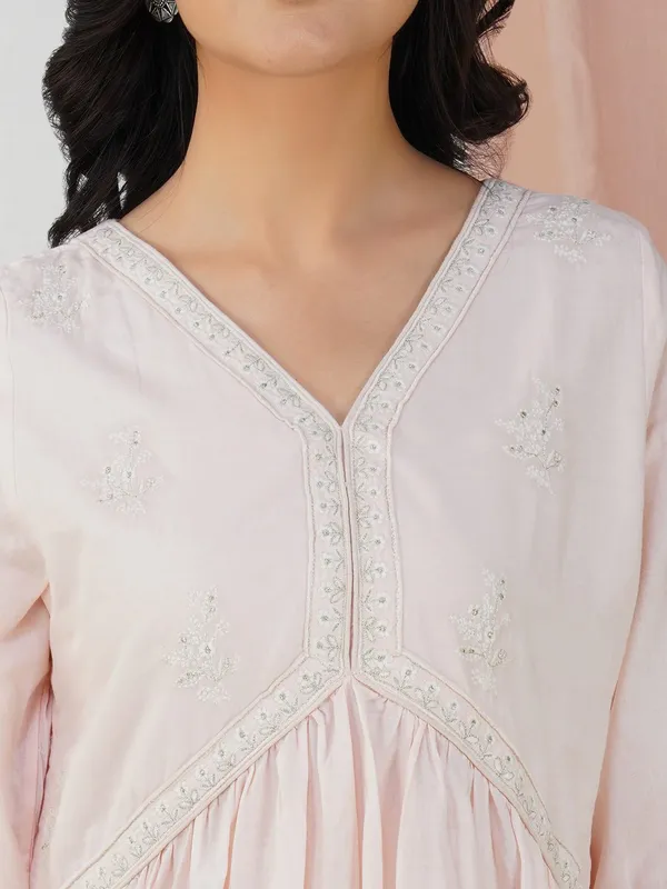 Pink_Embroidered_Cotton_Anarkali_Kurta_Paired_With_Matching_Pant_-_XXL