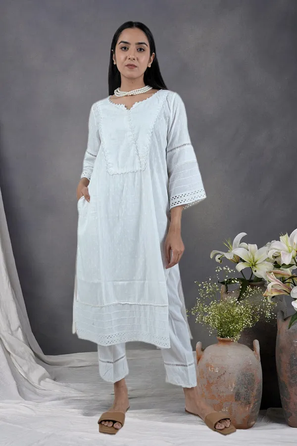 White_Cotton_kurta_Paired_With_Matching_Pant_-_XXL