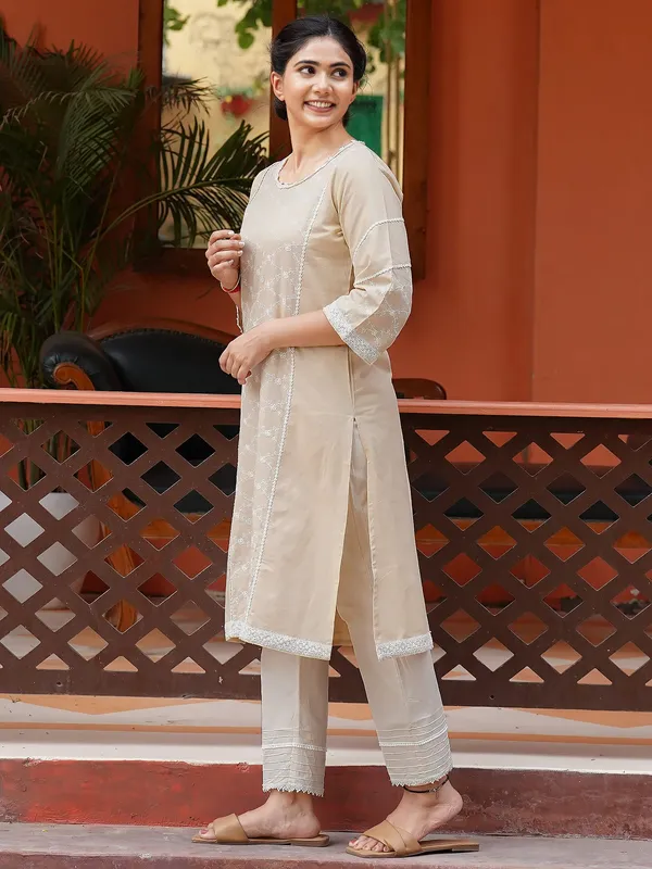 Beige_Embroidered_Cotton_Kurta_with_Pintuck_Pant_-_Set_of_2_-_XXL