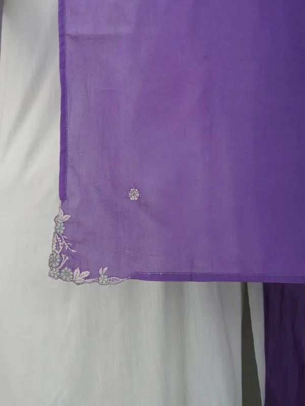 Pista_Hand_Embroidered_Cotton_Kurta_Paired_With_Matching_Pant_And_Dupatta_-_XXL