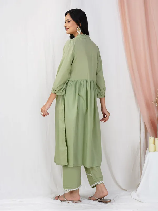 Olive_Green_Embroidered_Cotton_Kurta_Paired_With_Matching_Pant_-_XXL