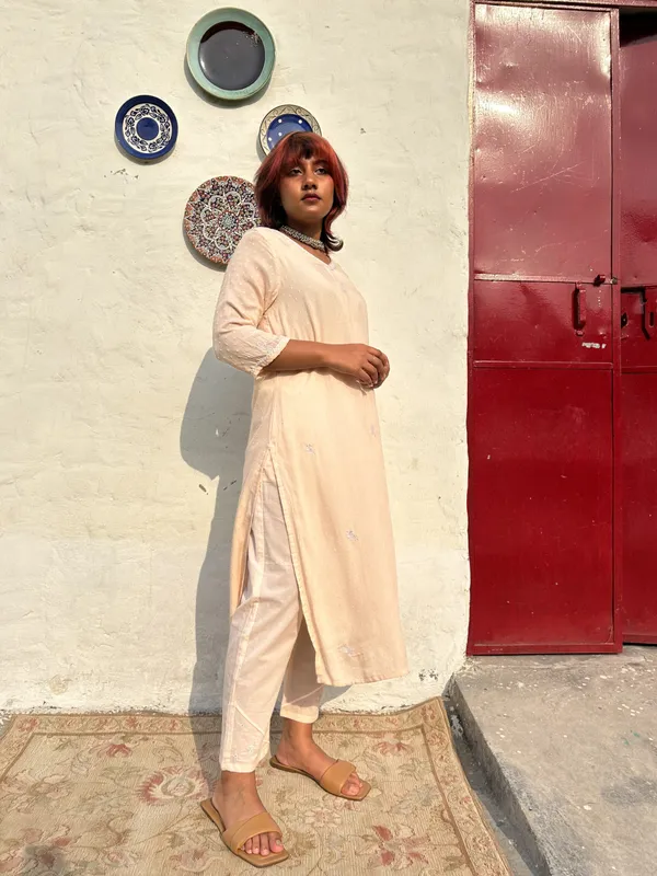 Peach_Embroidered_Cotton_Kurta_Paired_With_Matching_Pant_-_XXL