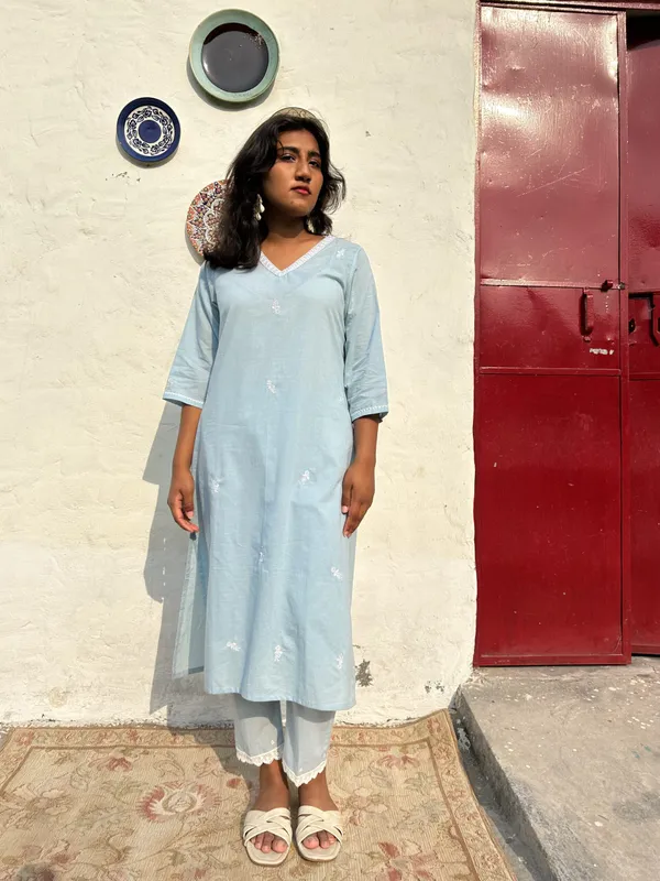 Peach_Embroidered_Cotton_Kurta_Paired_With_Matching_Pant_-_XXL