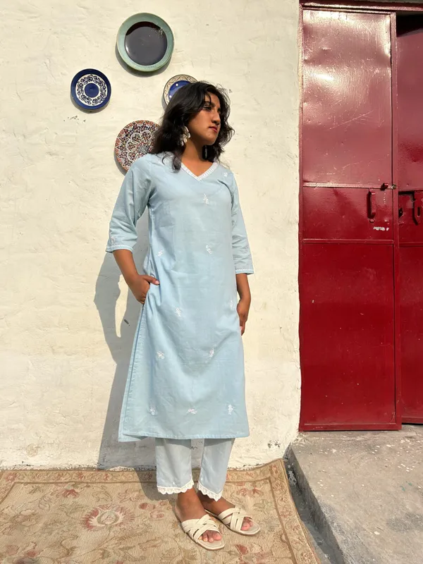 Peach_Embroidered_Cotton_Kurta_Paired_With_Matching_Pant_-_XXL