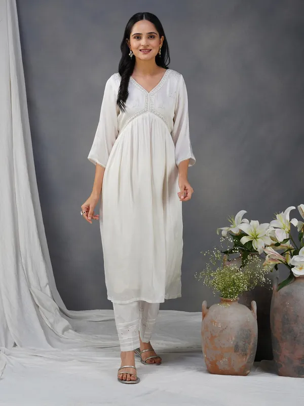 White_Embroidered_Cotton_Modal_Anarkali_Kurta_Paired_With_Matching_Pant_-_XXL