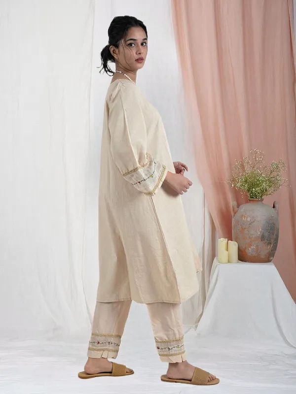 Beige_colorful_Hand_Embroidered_Cotton_Kurta_Paired_With_Matching_Pant_-_XXL