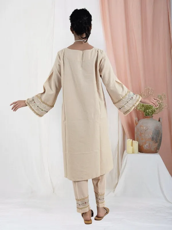 Beige_colorful_Hand_Embroidered_Cotton_Kurta_Paired_With_Matching_Pant_-_XXL